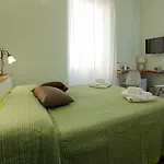 Colors of Cinque Terre - Guest House